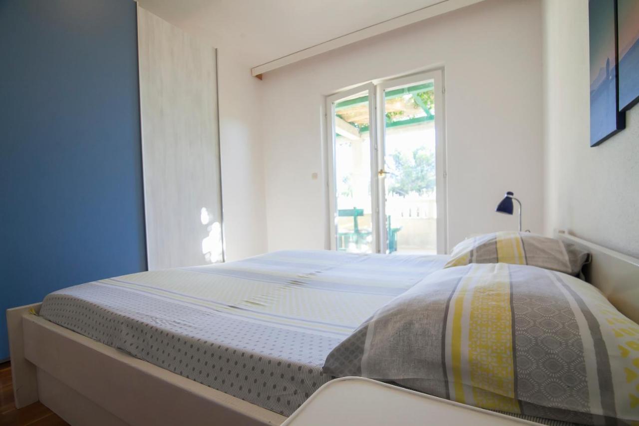 Apartments Radic Bol Kültér fotó